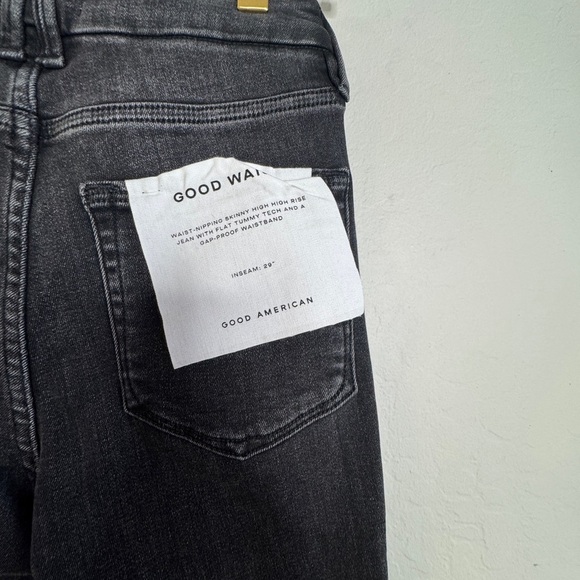 Good American Women's Black Distressed Jeans NWT - Picture 5 of 10